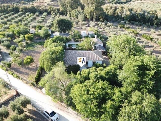 Villa en venta en Baena