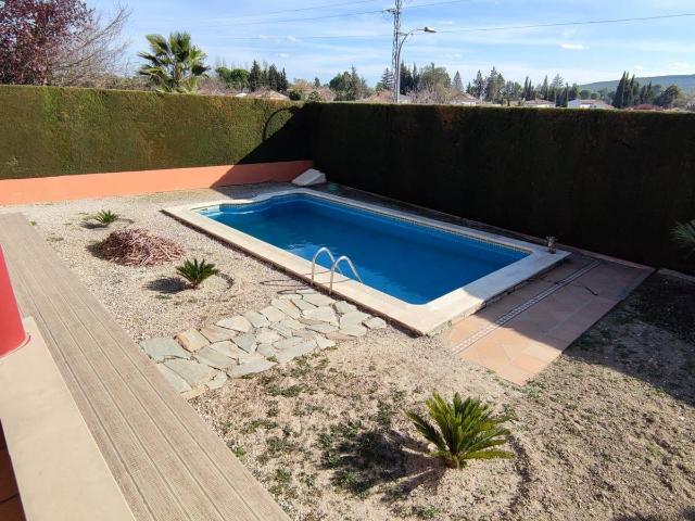 Chalet en venta en Barrio Poetas de la Hispanidad, Baeza