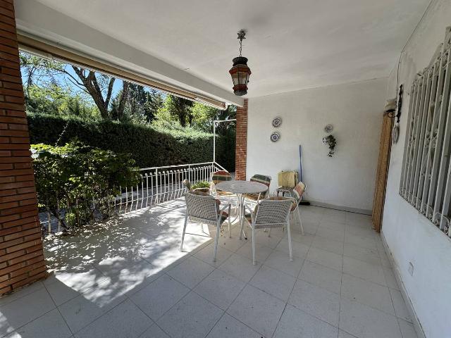 Chalet en venta en Barrio Poetas de la Hispanidad, Baeza