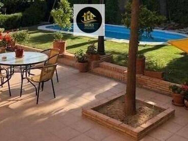 Chalet en venta en Barrio Poetas de la Hispanidad, Baeza