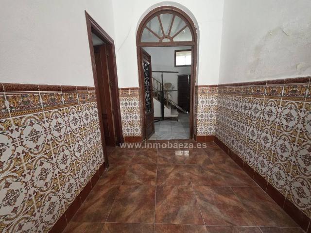 Chalet en venta en Barrio Poetas de la Hispanidad, Baeza