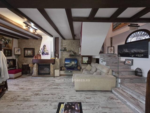 Chalet en venta en Barrio Poetas de la Hispanidad, Baeza