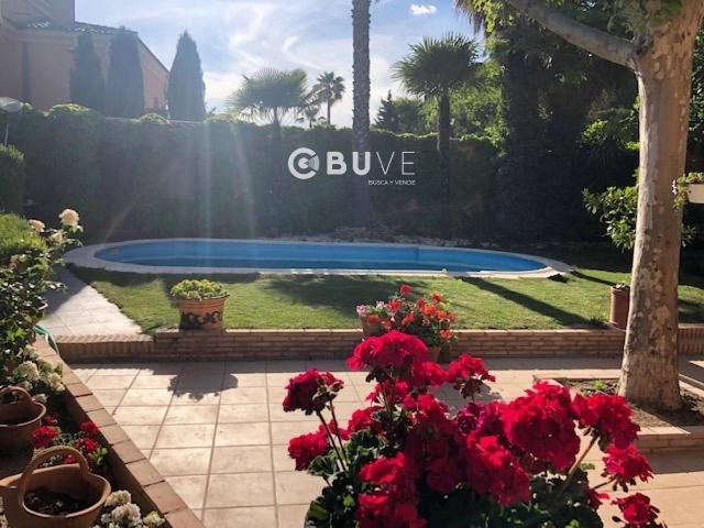 Chalet en venta en Barrio Poetas de la Hispanidad, Baeza