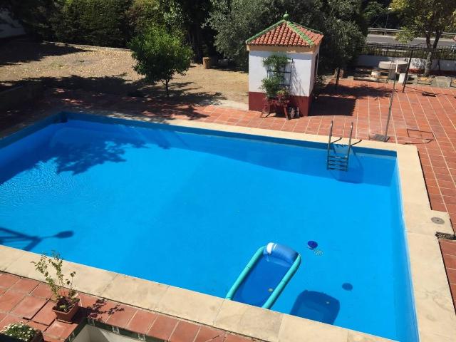 Chalet en venta en Barrio Poetas de la Hispanidad, Baeza