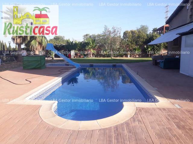 Chalet en venta en Bailén, Andalucía