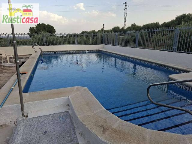 Villa en venta en Bailén