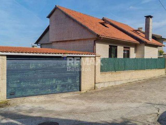 Chalet en venta en Baiona, Vigo