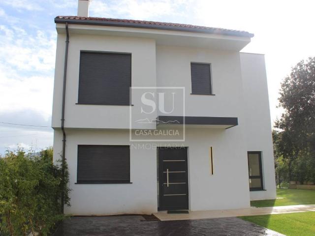 Chalet en venta en Baiona, Vigo