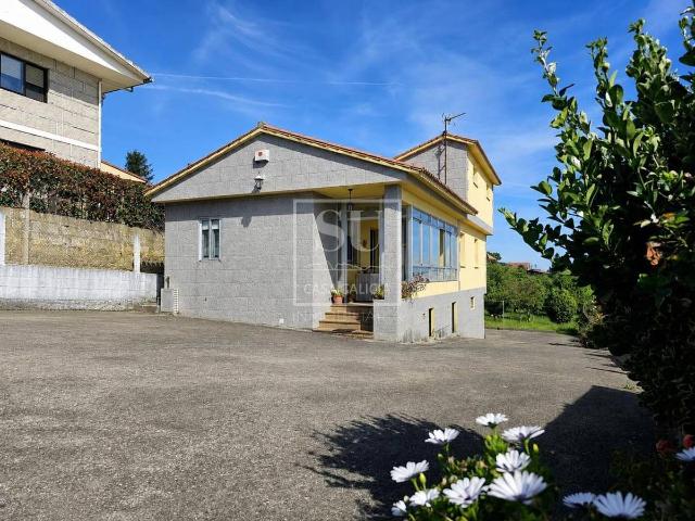 Chalet en venta en Baiona, Vigo
