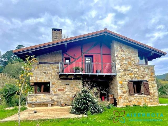 Chalet en venta en Bakio, Guipúzcoa