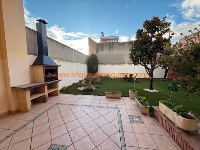 Villa en venta en Balaguer