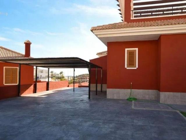 Villa en venta en Finestrat