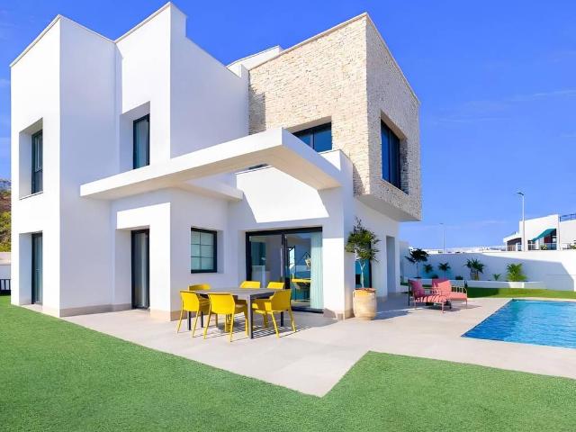 Chalet en venta en la Marina Baixa, Valencia