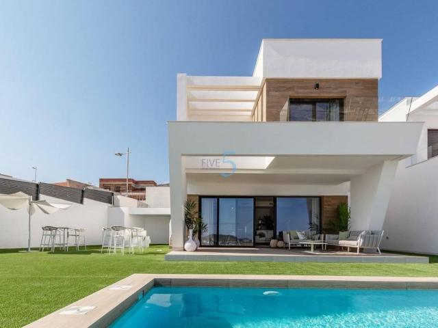 Chalet en venta en la Marina Baixa, Valencia