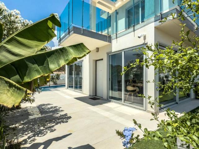 Villa en venta en Finestrat