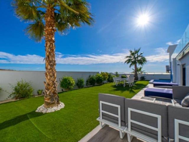Chalet en venta en la Marina Baixa, Valencia