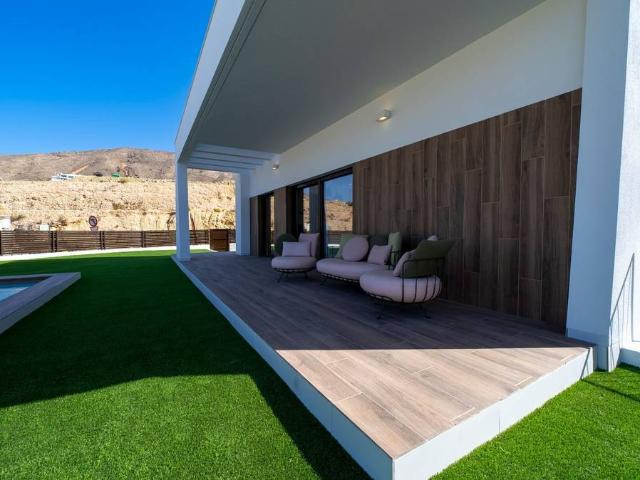 Chalet en venta en la Marina Baixa, Valencia