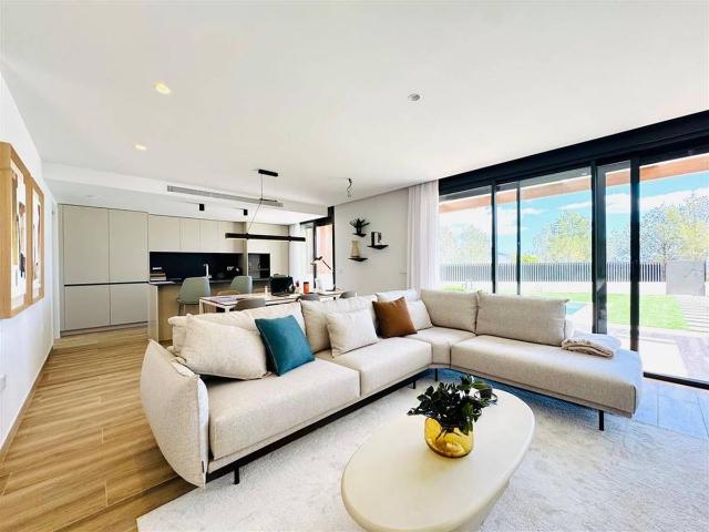 Chalet en venta en la Marina Baixa, Valencia
