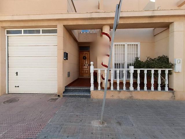 Villa en venta en El Ejido