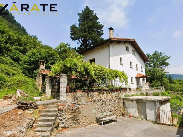 Villa en venta en Balmaseda