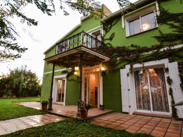 Villa en venta en Banyeres Del Penedès