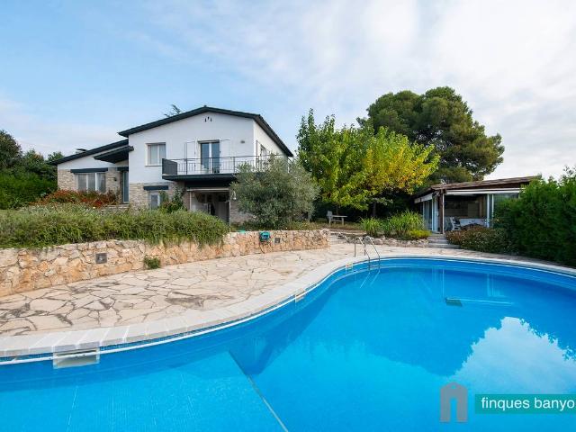Chalet en venta en Banyoles