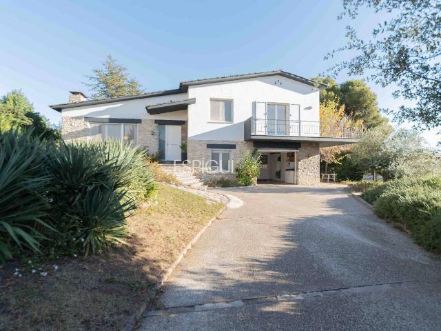 Chalet en venta en Banyoles