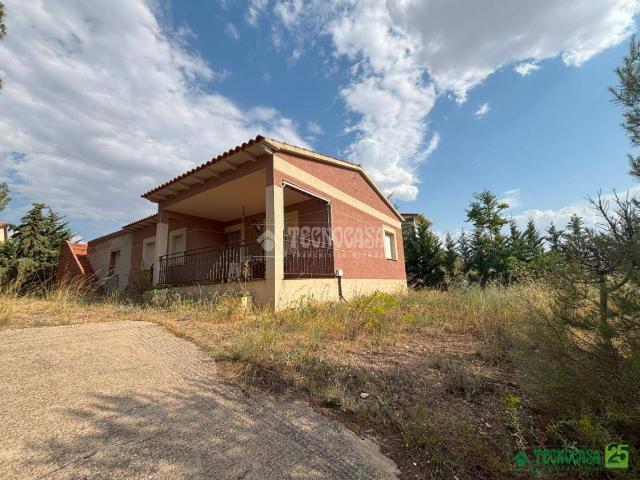 Villa en venta en Barajas De Melo