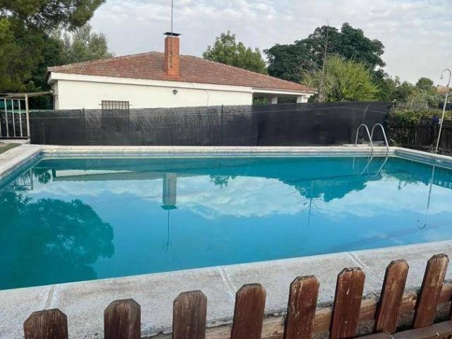 Chalet en venta en Barajas De Melo, Cuenca