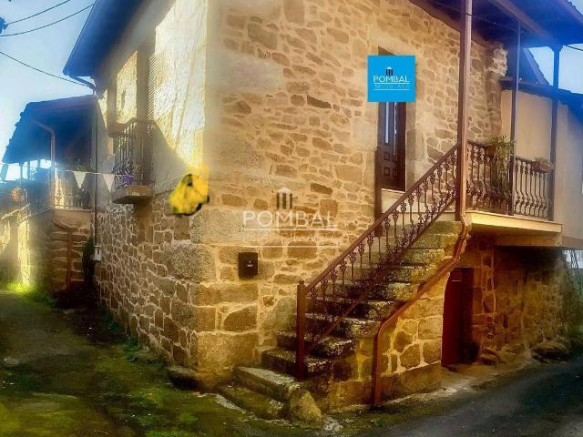 Villa en venta en Barbadás, San Amaro