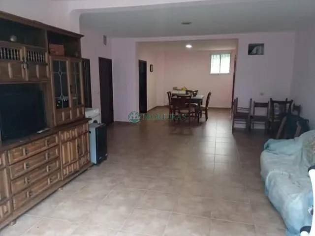 Chalet en venta en Barbadás, Ourense
