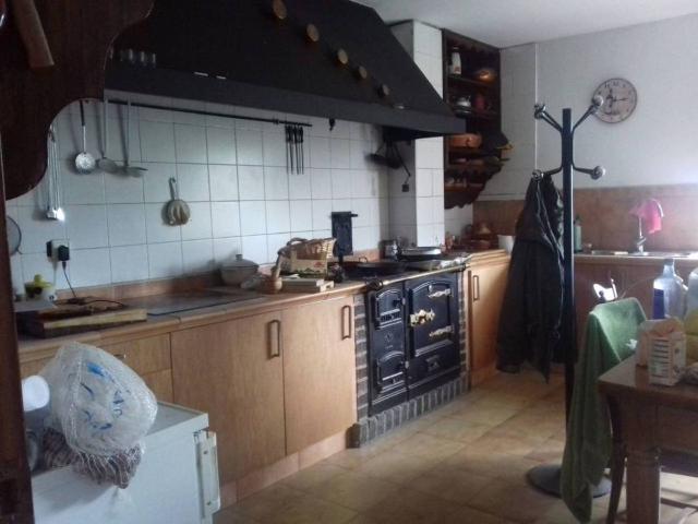 Chalet en venta en Barbadás, Ourense