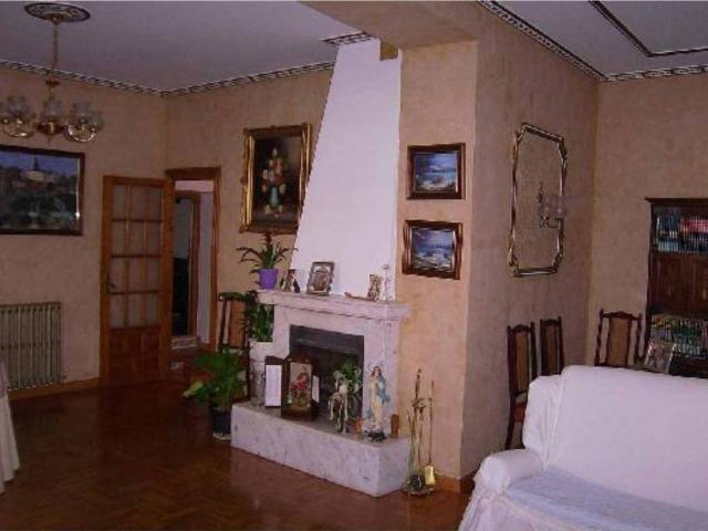 Chalet en venta en Somontano de Barbastro, Aragón