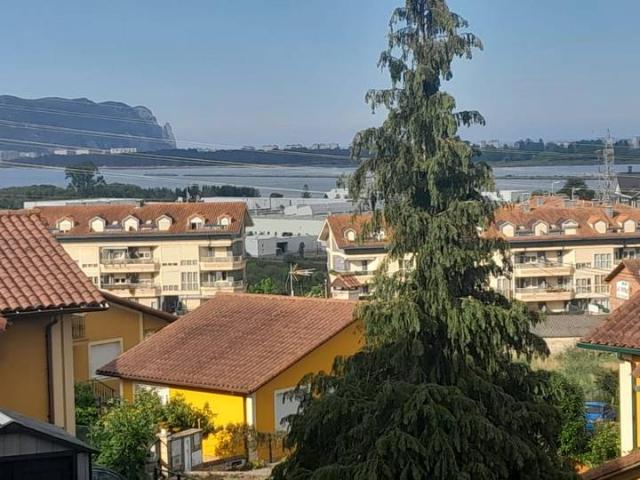 Chalet en venta en Paderne, Cantabria