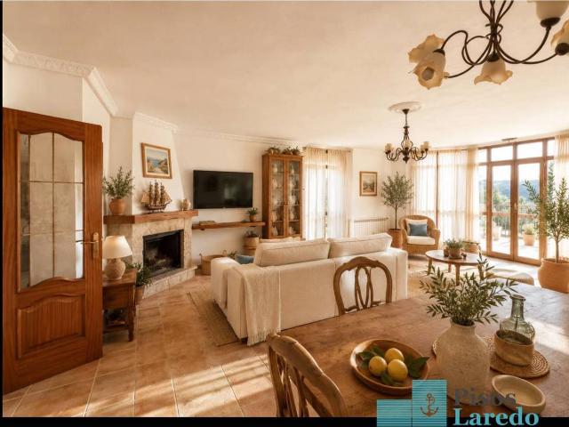 Chalet en venta en Paderne, Cantabria