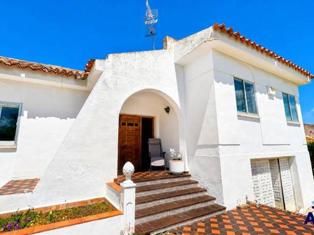 Chalet en venta en Bargas, Castilla-La Mancha