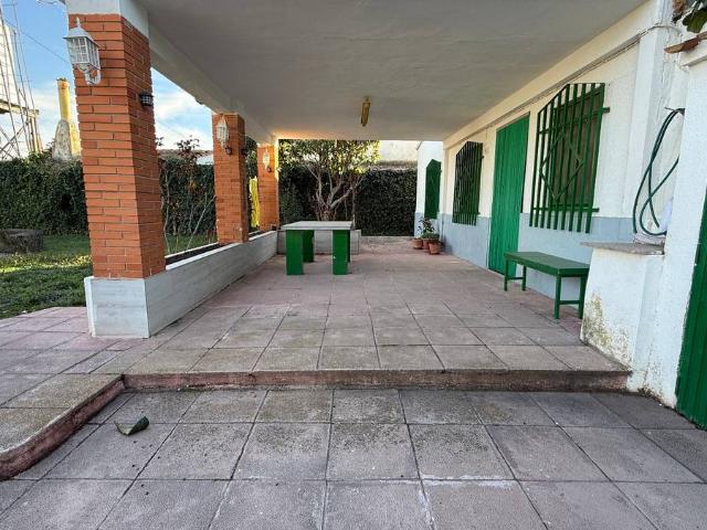 Chalet en venta en Barrax, Castilla-La Mancha
