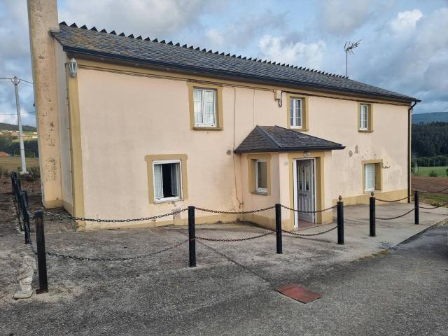 Villa en venta en Barreiros