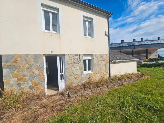 Villa en venta en Barreiros