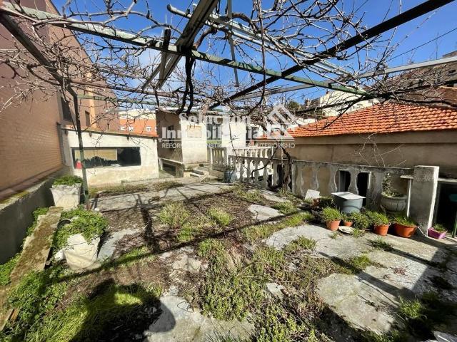 Villa en venta en Salamanca, Centro