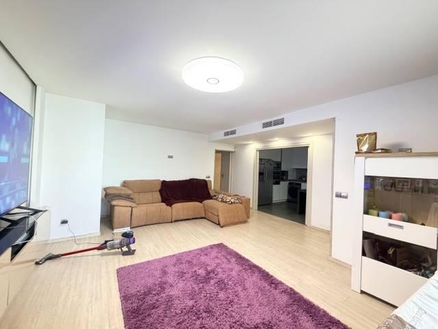 Chalet en venta en Coslada, Madrid