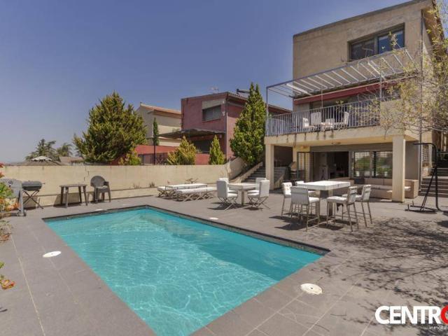 Chalet en venta en Monachil