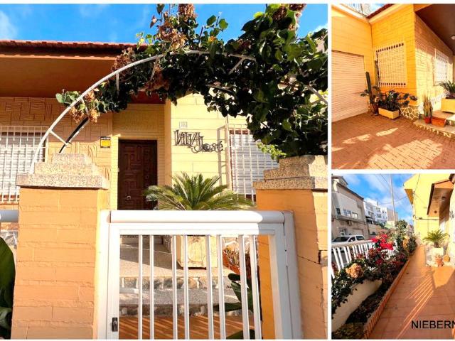 Chalet en venta en Cartagena Casco, Campo de Cartagena y Mar Menor