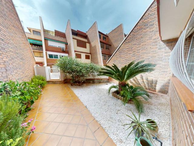 Chalet en venta en Casco Antiguo - Santa Cruz - Ayuntamiento, l'Alacantí