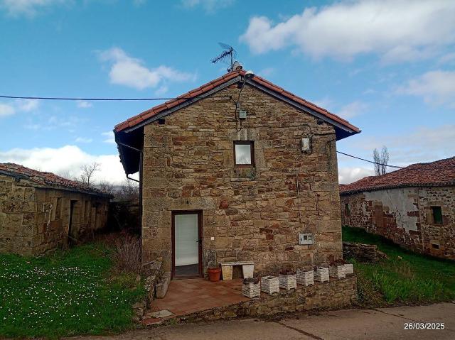 Chalet en venta en Barruelo De Santullán, Castilla y León