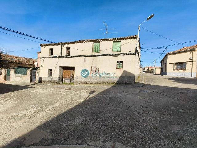 Chalet en venta en Basardilla, Segovia