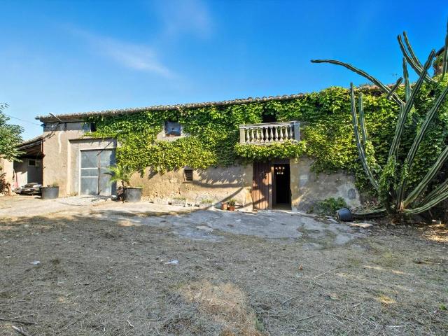 Chalet en venta en Bàscara, Girona