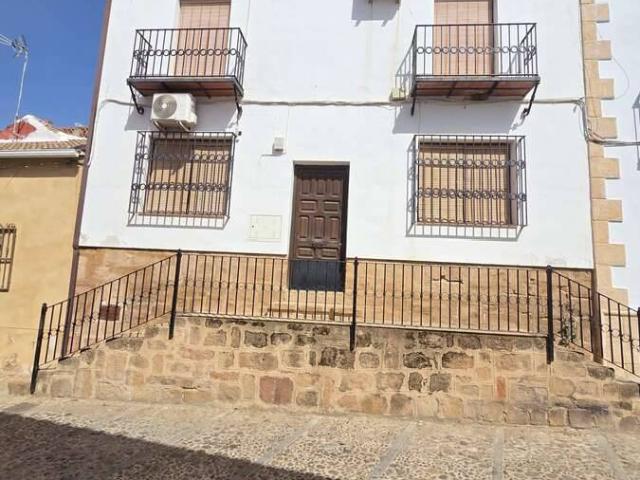 Chalet en venta en Baños De La Encina, Andalucía