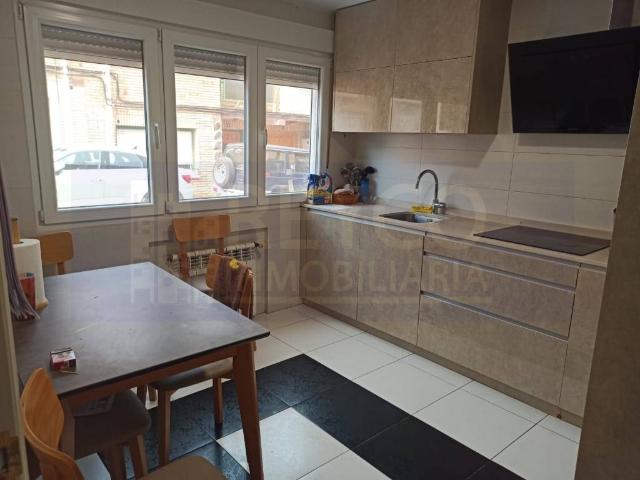 Chalet en venta en Baños De Río Tobía, La Rioja
