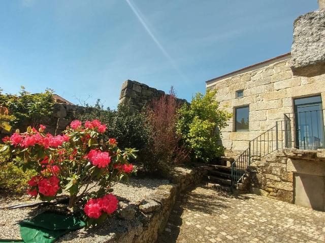 Chalet en venta en O Ribeiro, Galicia